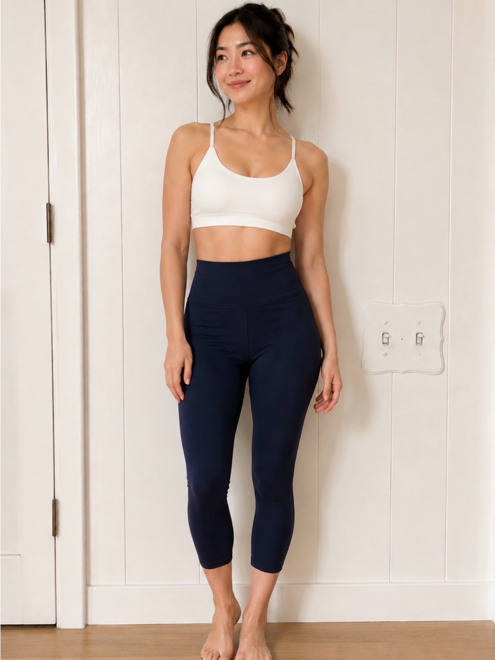 Athleta Navy High-Rise Capri Leggings